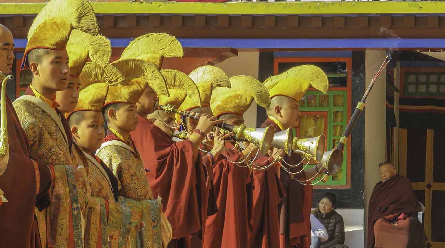 Ceremonia principal de las danzas cham en el Monasterio de Rumtek por Gutor