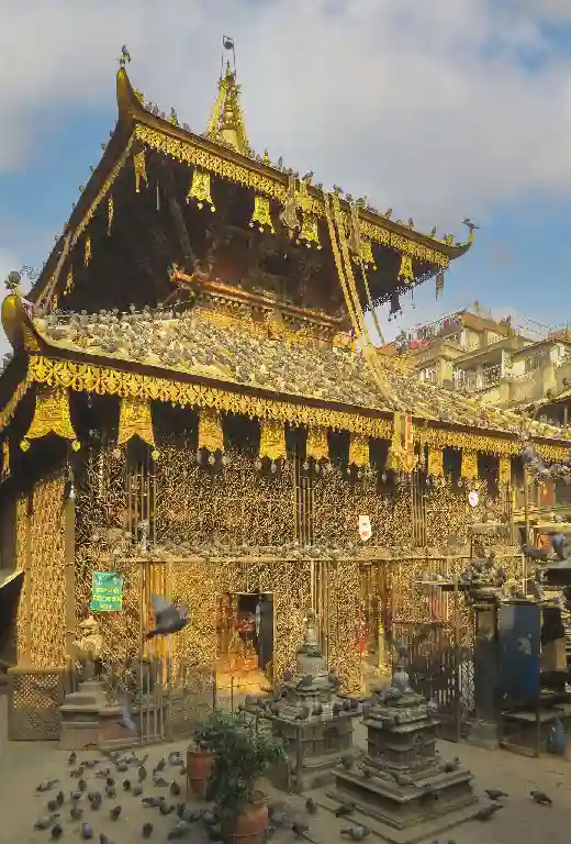 Arquitectura religiosa nepalí. Templo de Seto Machendranath. 
