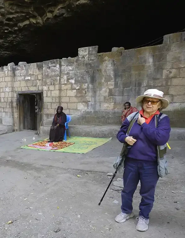 Cristina Garcia Rodera posa delante Ymrehanna Krestos (Etiopía).